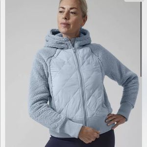 Athleta Apres Tugga Down Jacket